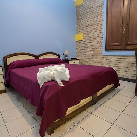 קליארי Arcobaleno Rooms מראה חיצוני תמונה