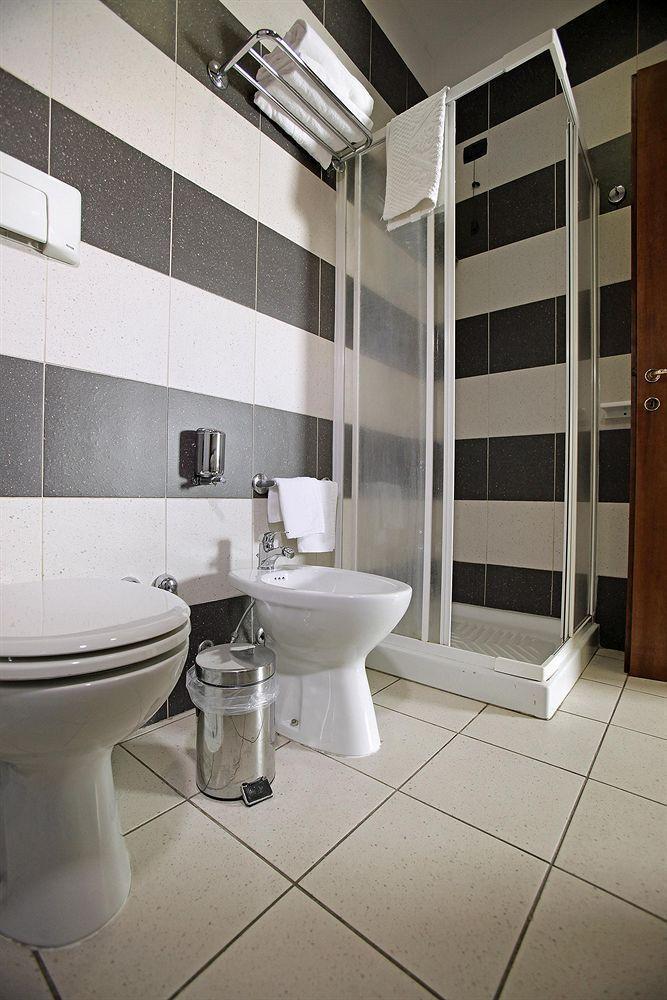 קליארי Arcobaleno Rooms מראה חיצוני תמונה